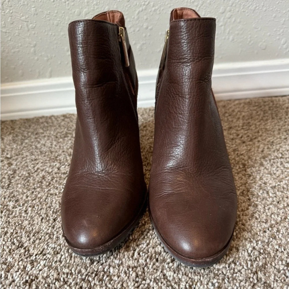 Louise et Cie Brown Leather and Suede Ankle Booties Block Heel Size 6 1/2 Women - Picture 2 of 10